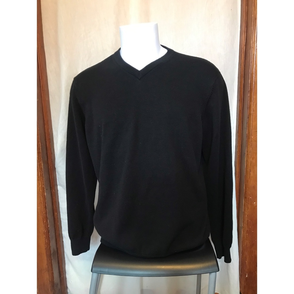 Old Navy sweater
